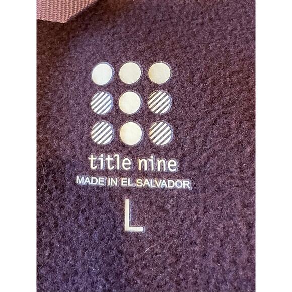 Title Nine Crash Polartec Bomber Jacket Sz L Purple Pockets Thumbholes Athletic - Picture 2 of 15